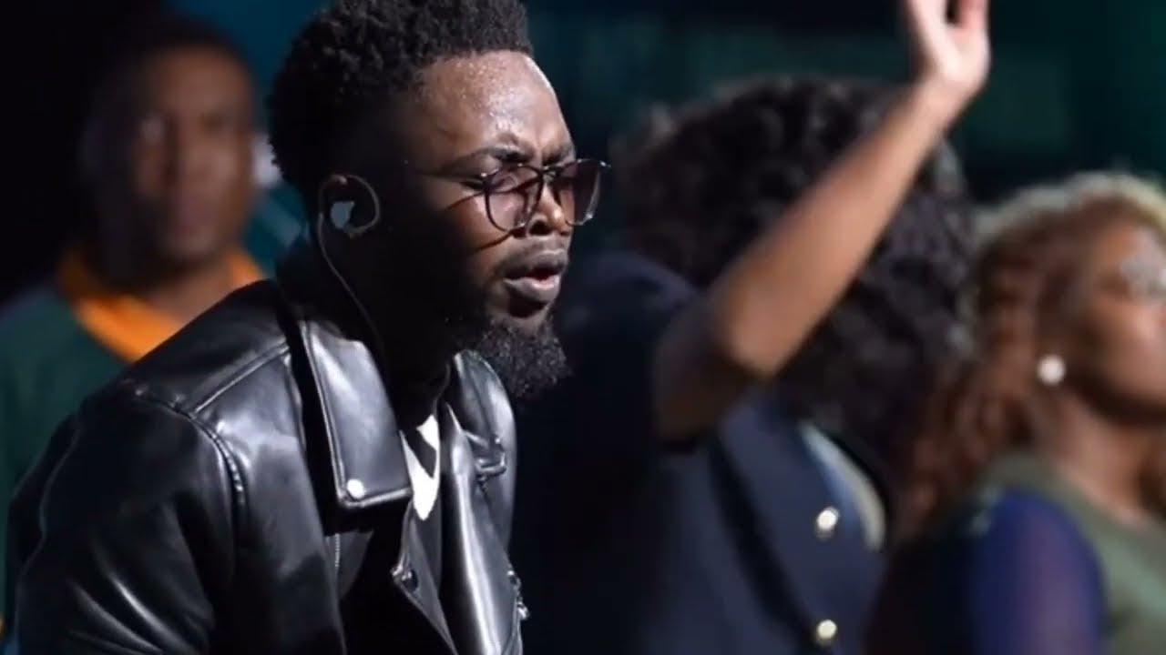 Mananjalo - Dineo Hlagala @eternalglorychurch | Pastor Martin Mgina Prayer 