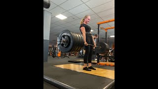 19 Year Old Girl Does 430lb Deadlift - She Saw Stars After The Lift