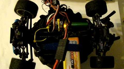 rc18r on 2s lipo with sidewinder