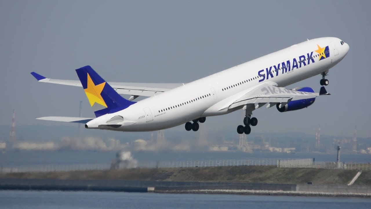 スカイマーク新型機A330]Skymark Airlines Airbus A330 takeoff