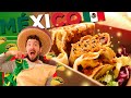 ¡BATALLA DEL TACO! Español probando ¿auténtica comida mexicana? Comiendo TACOS AL PASTOR