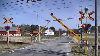Spoorwegovergang Jörlanda (S) // Railroad crossing // Järnvägsövergång