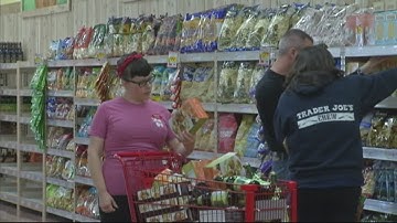 WNYers line up for Trader Joe