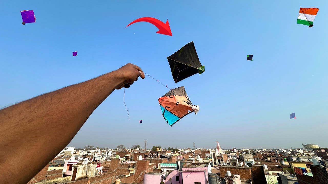 Kite Catching On Other Roof Kite Looting 😱 | Kite Catch | Kites 