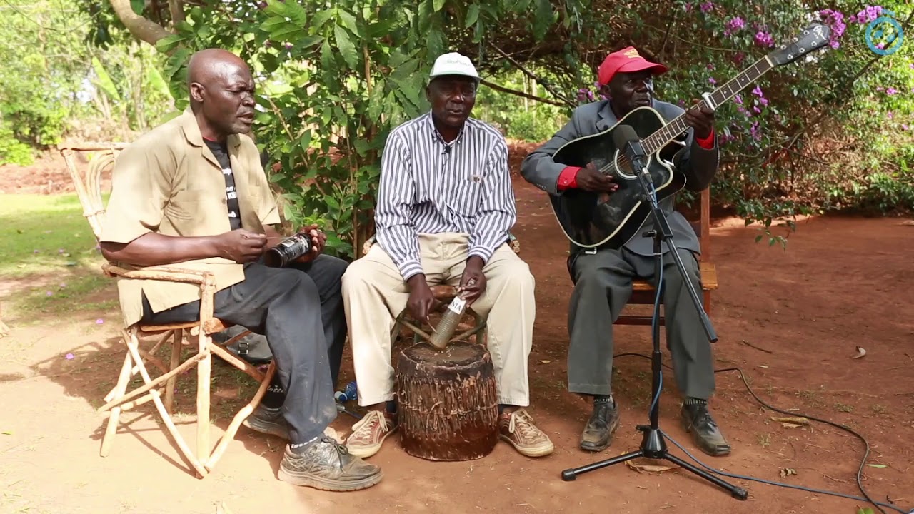 Johnston Mukabi  - 'Mtoto Si Nguo'