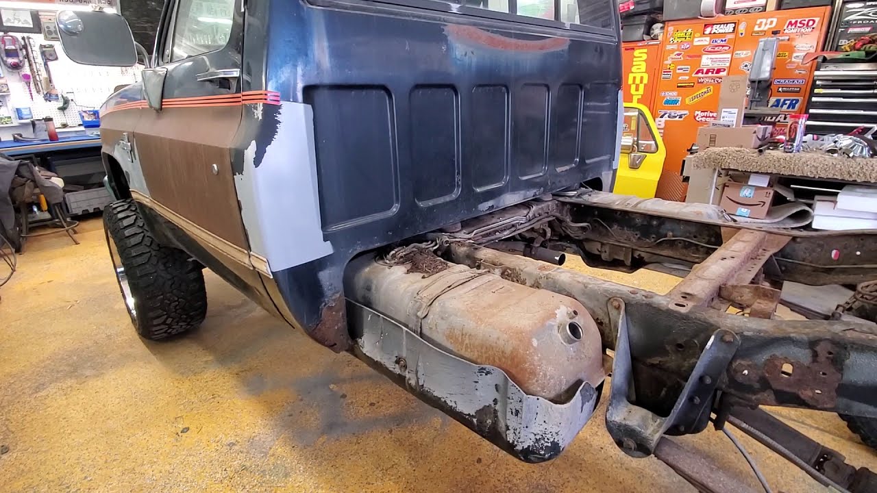 Removing the bed on the K20 Chevy truck square body YouTube