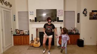 The Git Up (Mommy & Me)