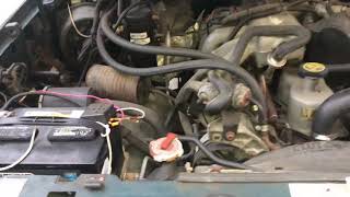 1994 Ford F-150 4.9 L in-line 6 fuel pressure Schrader valve location