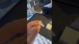 Покупаю кольцо с бриллиантом 2 карата 😎 шутка 🤣