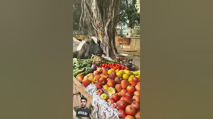 गाय अंकल का सब्जी कहा गई 🥹#humanity #vegetables #cow #youtubeshorts #respectshorts #youtubevideos