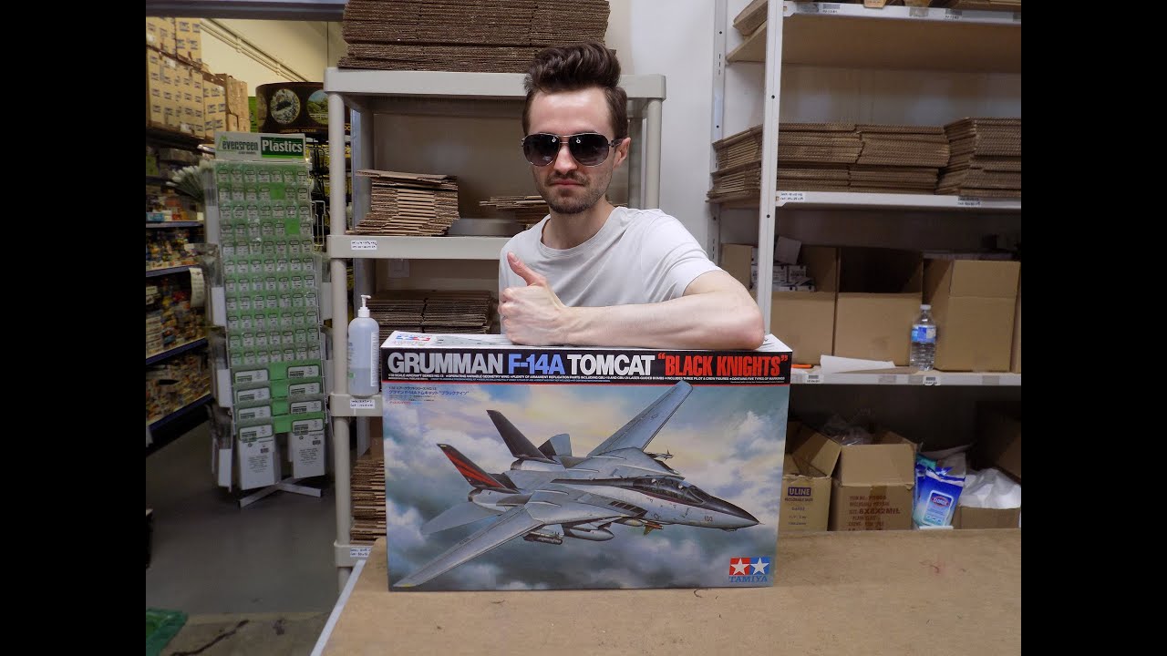 Tamiya Grumman F-14A Unboxing - YouTube