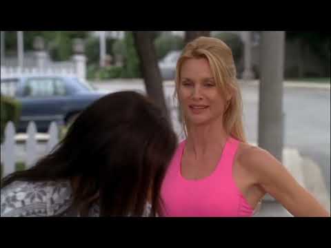 Edie Meets Susan For The First Time - Desperate Housewives 5x19 Scene