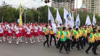 1 июня 2017  - Парад детских и молодежных музыкальных оркестров и ансамблей.