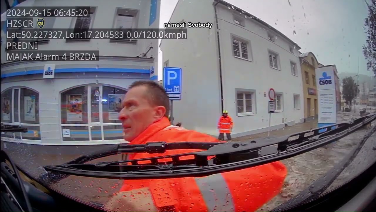 POVODNĚ 2024: Palubní kamera zásahového vozidla CHS Jeseník