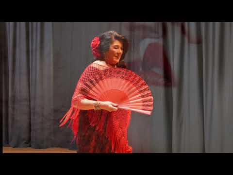 CARMEN CARRASCO, canta ....GITANO