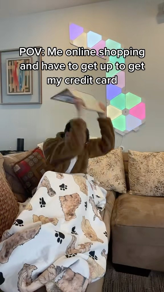 Shopping with Credit Cards Be Like ? #TheManniiShow.com/series