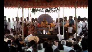 We Cannot Follow Asadhu-marga. We Must Follow Sadhu-marga - Prabhupada 0831