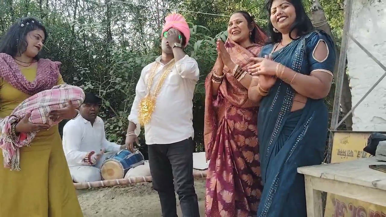 ब्याह में पिया मोर अंगूरी दबावे #लोकगीत #वायरल #ट्रेंडिंग #वीडियो #चटकीला #भौजी #