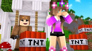 TROLLING A GIRL IN UHC!! | Minecraft UHC S9 Ep.1