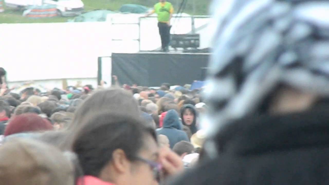 bottle fight at download YouTube