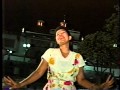 DANITZA AMAYA : CANTAR