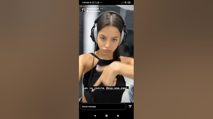 Emilia grabando en el studio con BigOne