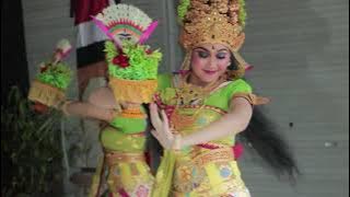 TARI BUNGAN SANDAT SMA NEGERI 1 SELEMADEG