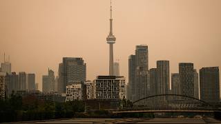 LIVE: View of downtown Toronto as wildfire smoke blankets city