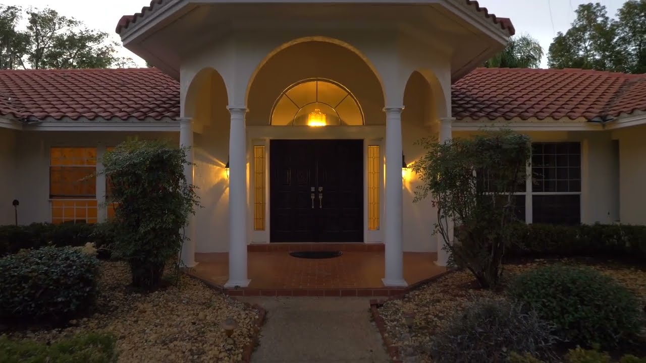 6136 Dora Drive, Mount Dora, FL — Lakefront Luxury Estate on Lake Dora