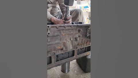Removing cylinder liner #shorts #engine #mechanic #mechanical #fyp #automobile #trending #shorts