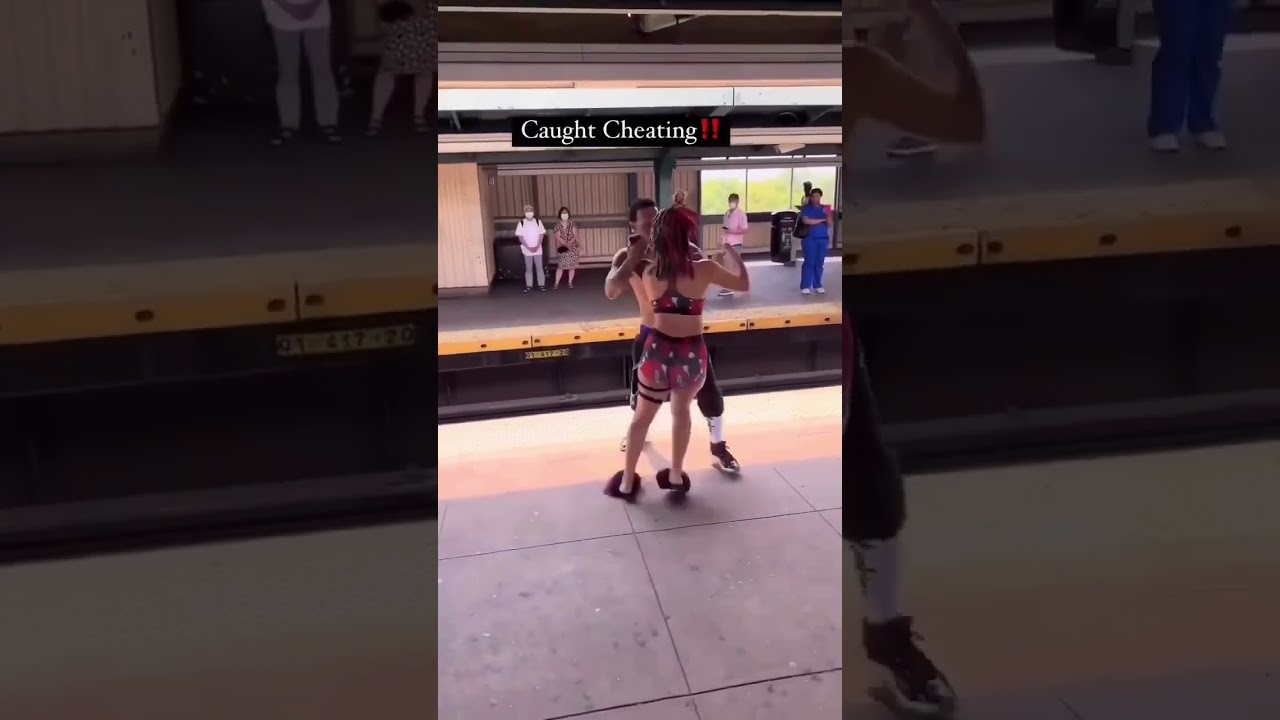 Guarda Girlfriend caught cheating su YouTube Guarda Girlfriend caught cheating su YouTube