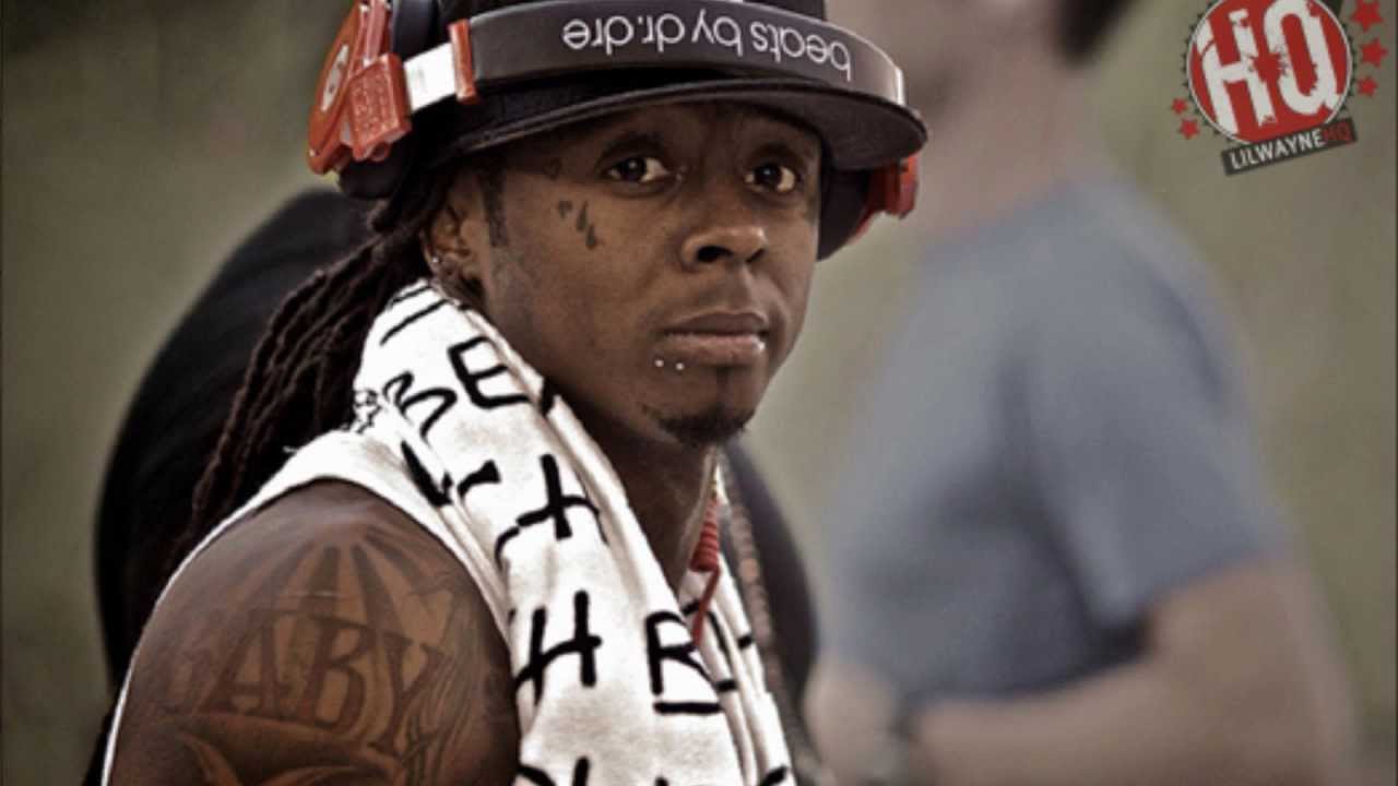 Lil Wayne 6 Foot 7 Foot Bass Boosted YouTube lil-wayne-6-foot-7-foot-bass-boosted-youtube