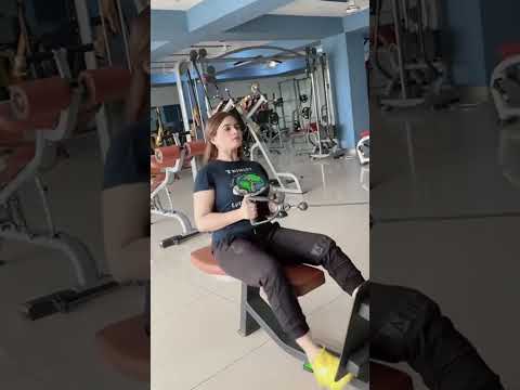 #shorts Work out at gym by Marvi ch #shorts #ytshorts #viralshorts #gym #girlgymattitude #hiphop