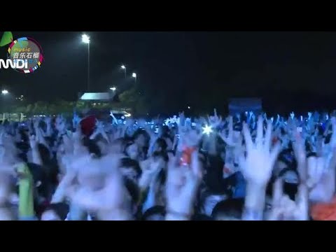 一首欢快的歌曲《阳光照进回忆里》_音乐精彩视频_虎牙视频
