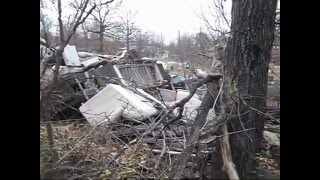 Granny Annie's Farm - Junkyard Hiding Behind a Neighbor's Home