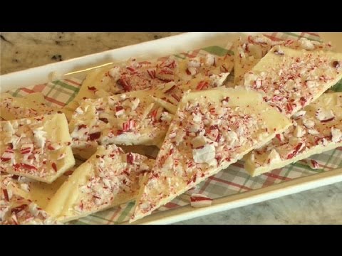 How to Make Peppermint Bark With White Chocolate : Baking Techniques