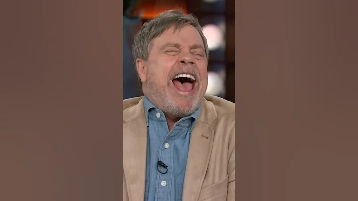 Kelly Clarkson reacts to Mark Hamill's Joker laugh 😳