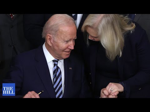 'This Year We'll Build A Brighter Future': Sen. Gillibrand Delivers New Year Remarks