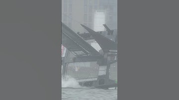 UH OH 😨 What would you be thinking in this situation? #SailGP #racing #sailing