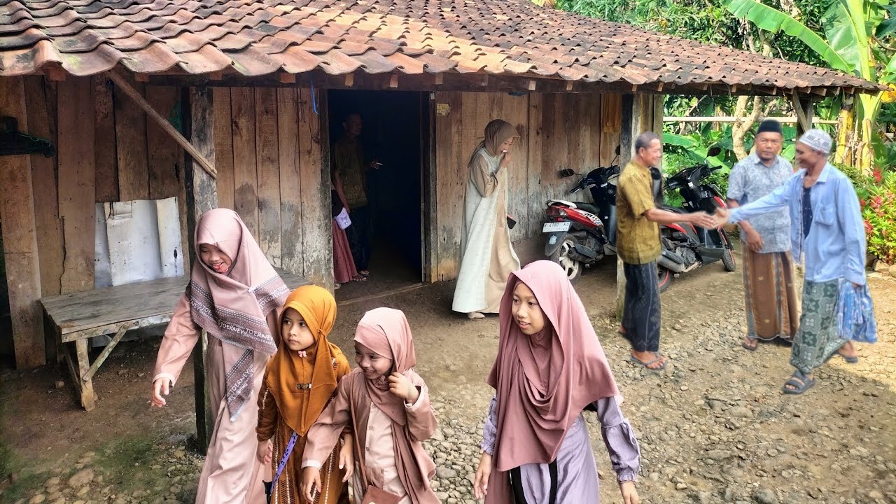SUASANA LEBARAN IDUL FITRI DI KAMPUNG PELOSOK JAWA TENGAH