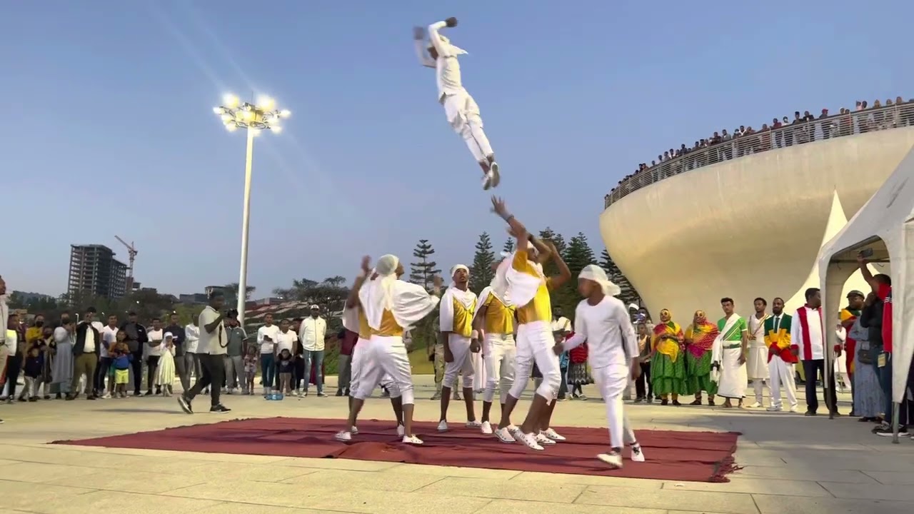 ADDIS AFRICA CIRCUS NIGUS BANQUINE ACT