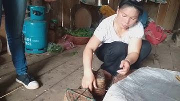 Cơm Xôi Của Người Thái Tây Bắc, Ăn Với Nộm Hoa Đu Đủ Là Hết Ý Luôn.
