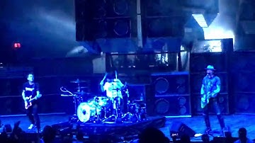 Blink-182 - Dumpweed (7/21/2019)