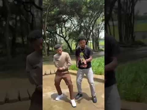 ታኩር ነገር ነገር ባለይልሽ ነገር ተሸክሜ አኖርሽ ነበር 