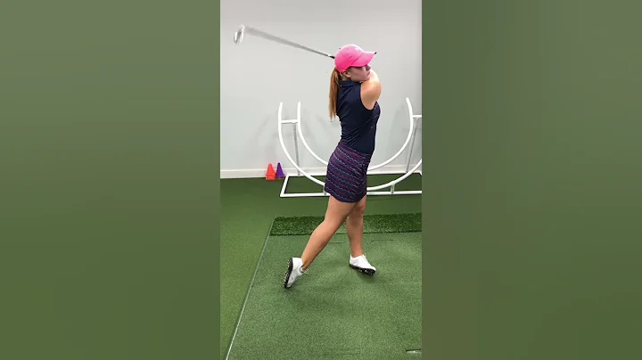 7 iron front view Elizabeth Amendola
