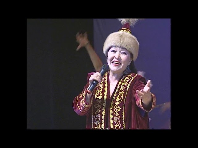 Әйел оны есекке сипауды өтінді Жақында жүктелген орыс порносын қараңыз