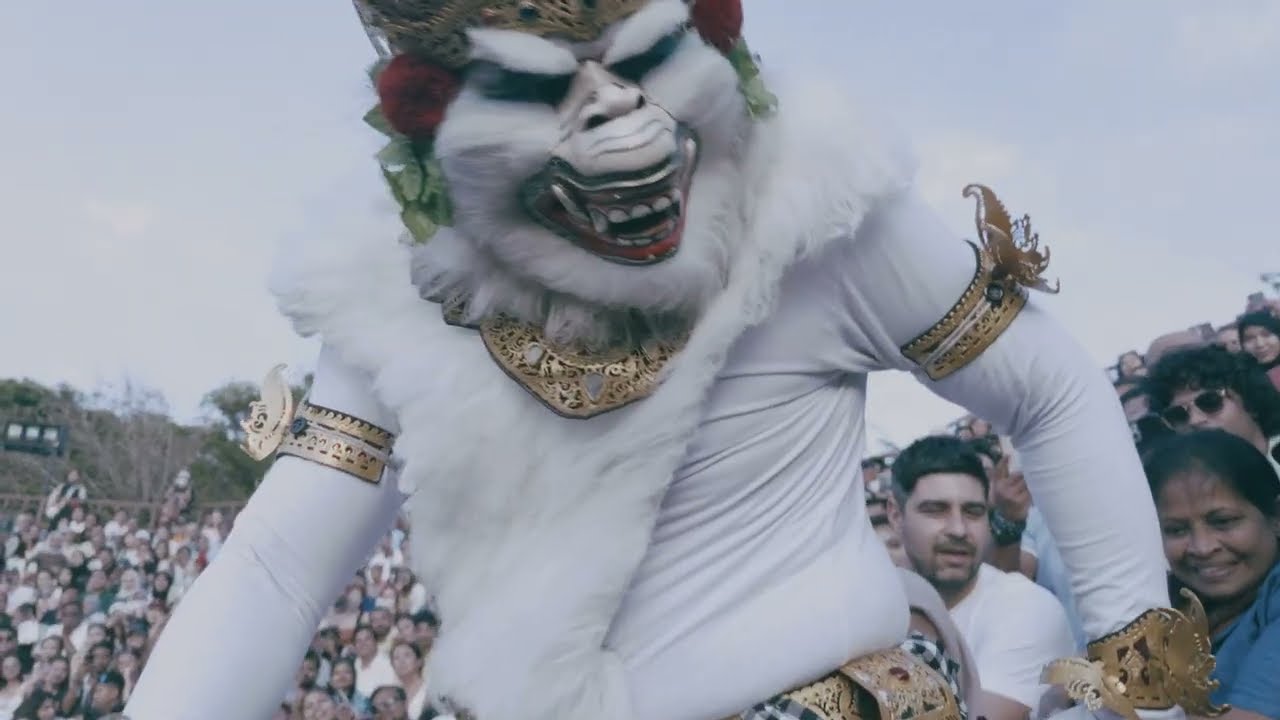 Kecak Dance (with interesting Balinese Fire Dance / Monkey Chant Dance - 4K)