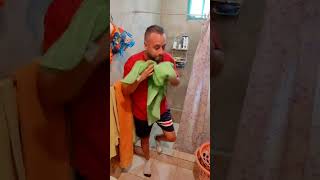 La Suegra Haciendo Algo Bueno