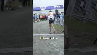 Yarışı Bitirir Bitirmez Tekrar Koşmak Zorunda Kaldı