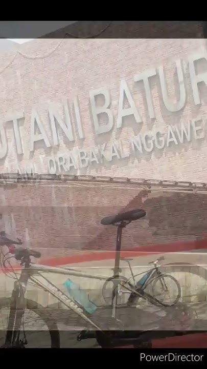 Holly Kluge - Happy Little Things Bukit Bintang Baturaden - YouTube